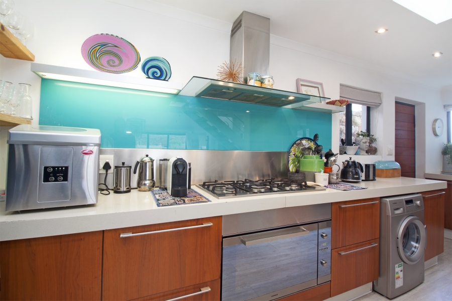 4 Bedroom Property for Sale in Misty Cliffs Western Cape
